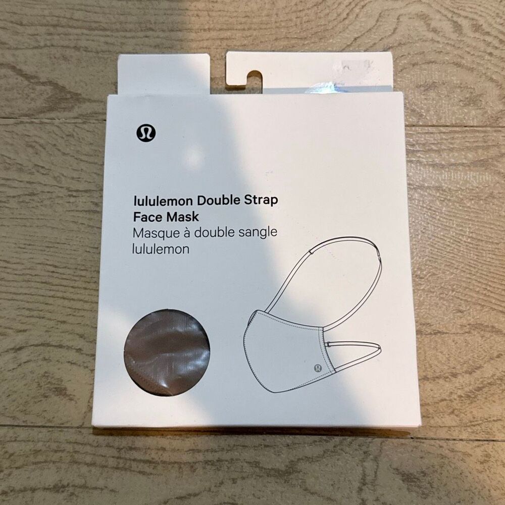 NWT Lululemon Ear Loop‎ Face Mask brown